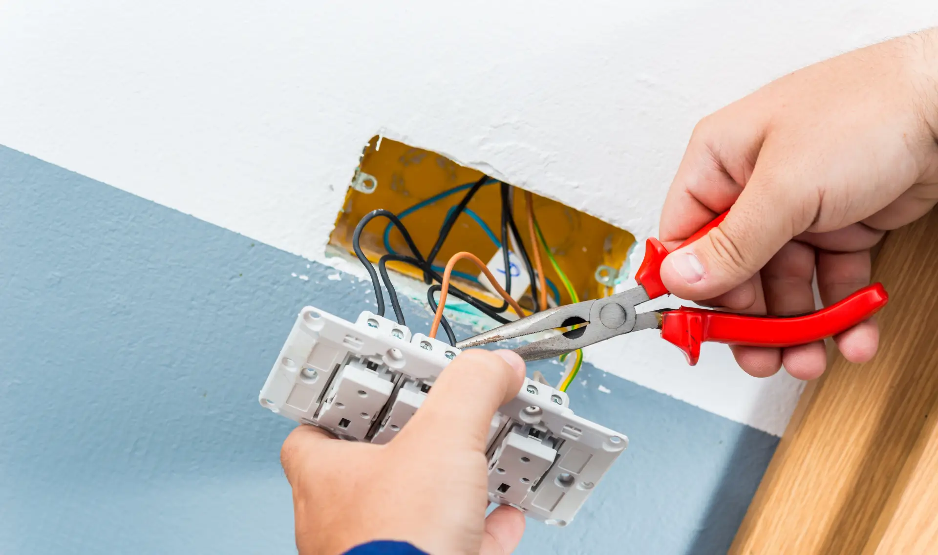 Residential Electrical Services | First Response Electrical